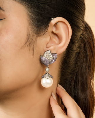 Blush Pearl Bloom Earrings